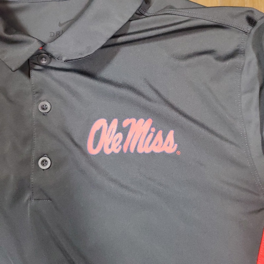 Nike Dri-Fit Ole Miss Polo Golf Shirt Men's Size Medium Gray And Red - Picture 2 of 9